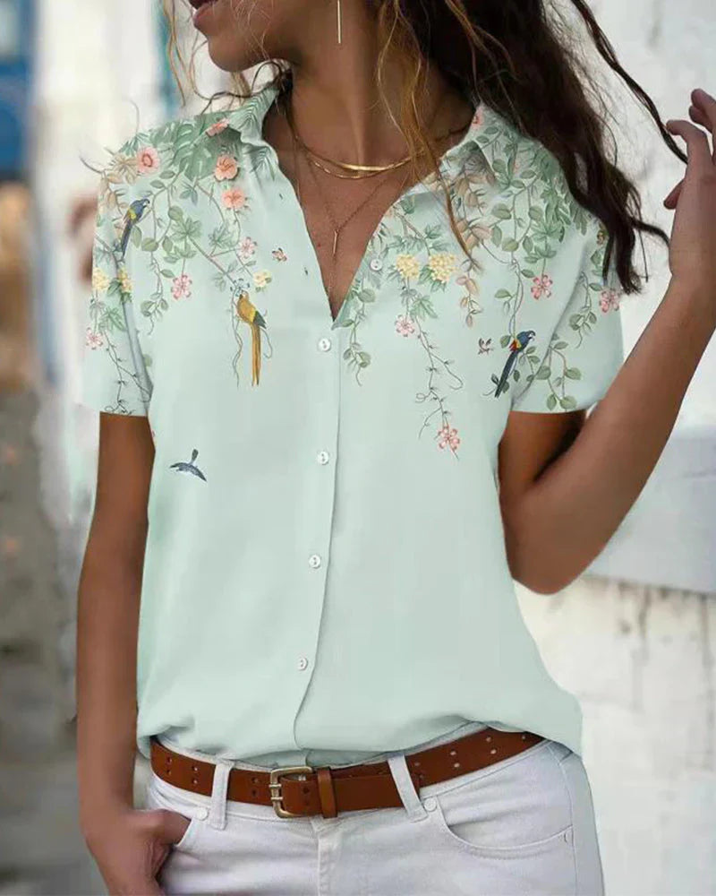 Elissa - elegant bluse med blomstermønster og klassisk krage